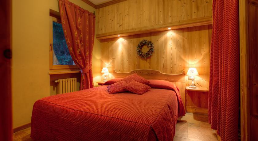 B&B Residence Checrouit Courmayeur Værelse billede