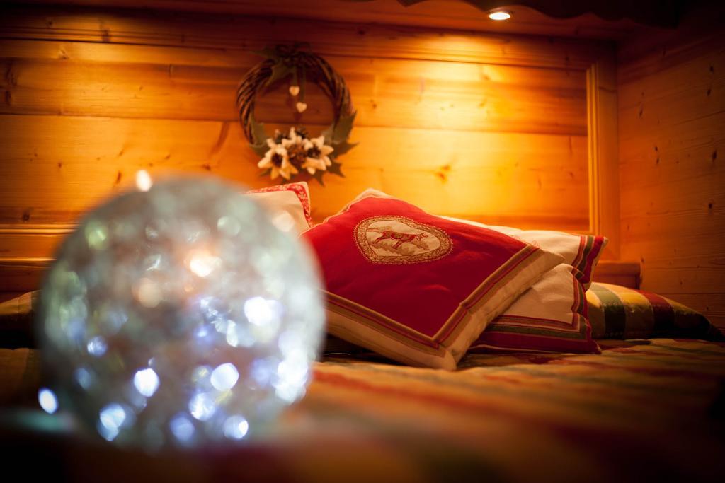 B&B Residence Checrouit Courmayeur Værelse billede